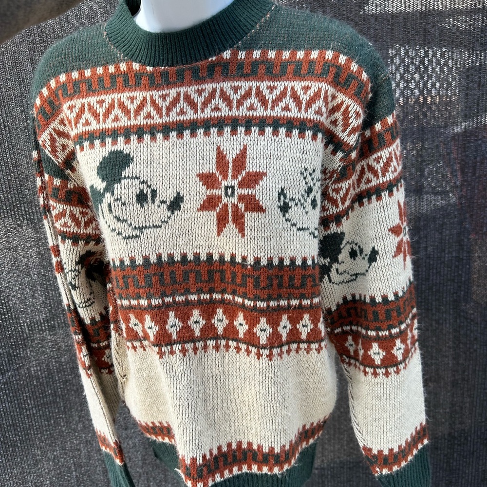 Mickey Mouse sweater